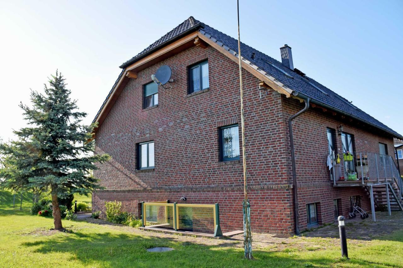 Ferienwohnung Zudar Auf Ruegen Exteriér fotografie