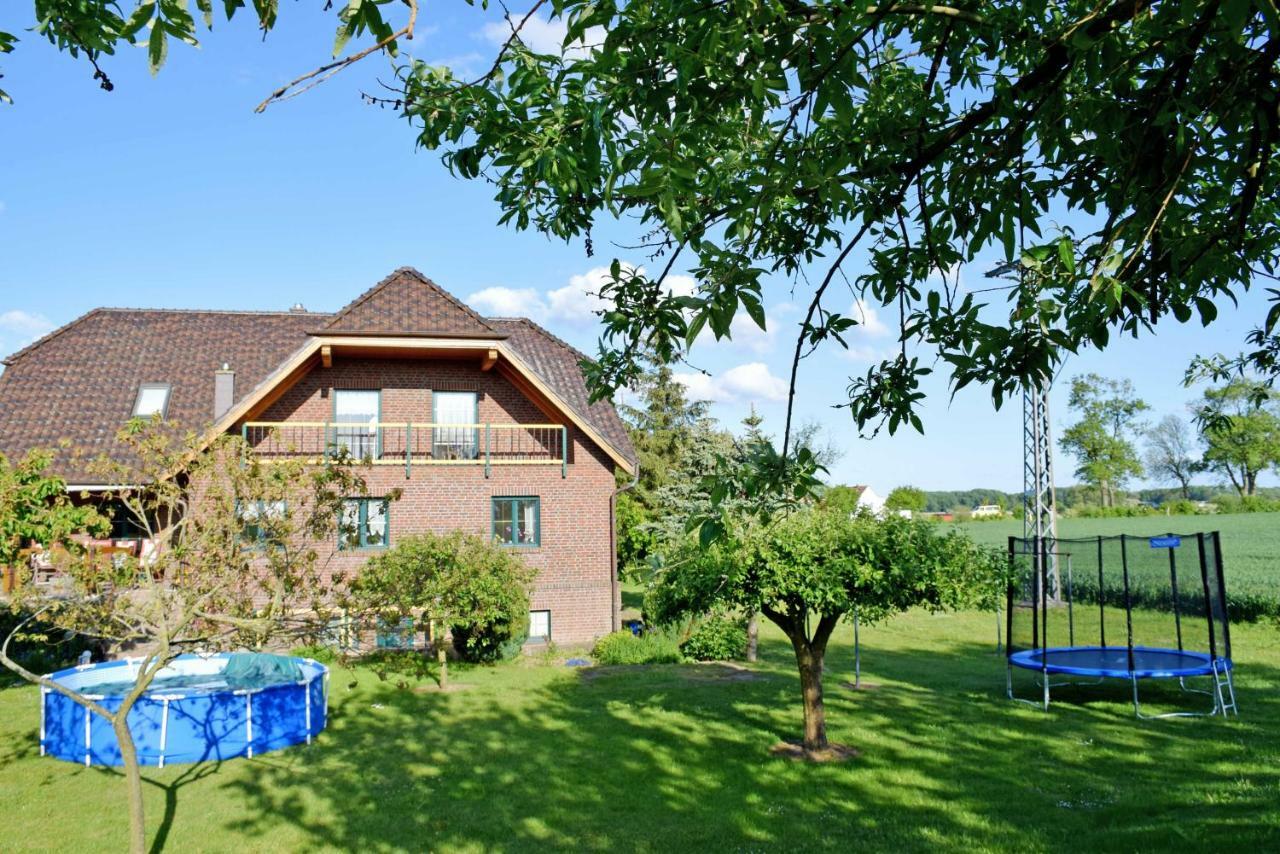 Ferienwohnung Zudar Auf Ruegen Exteriér fotografie